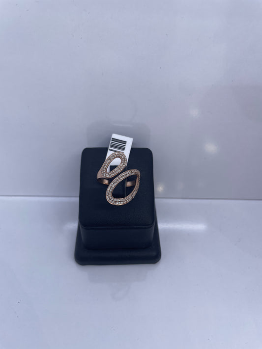Rose gold diamond ring