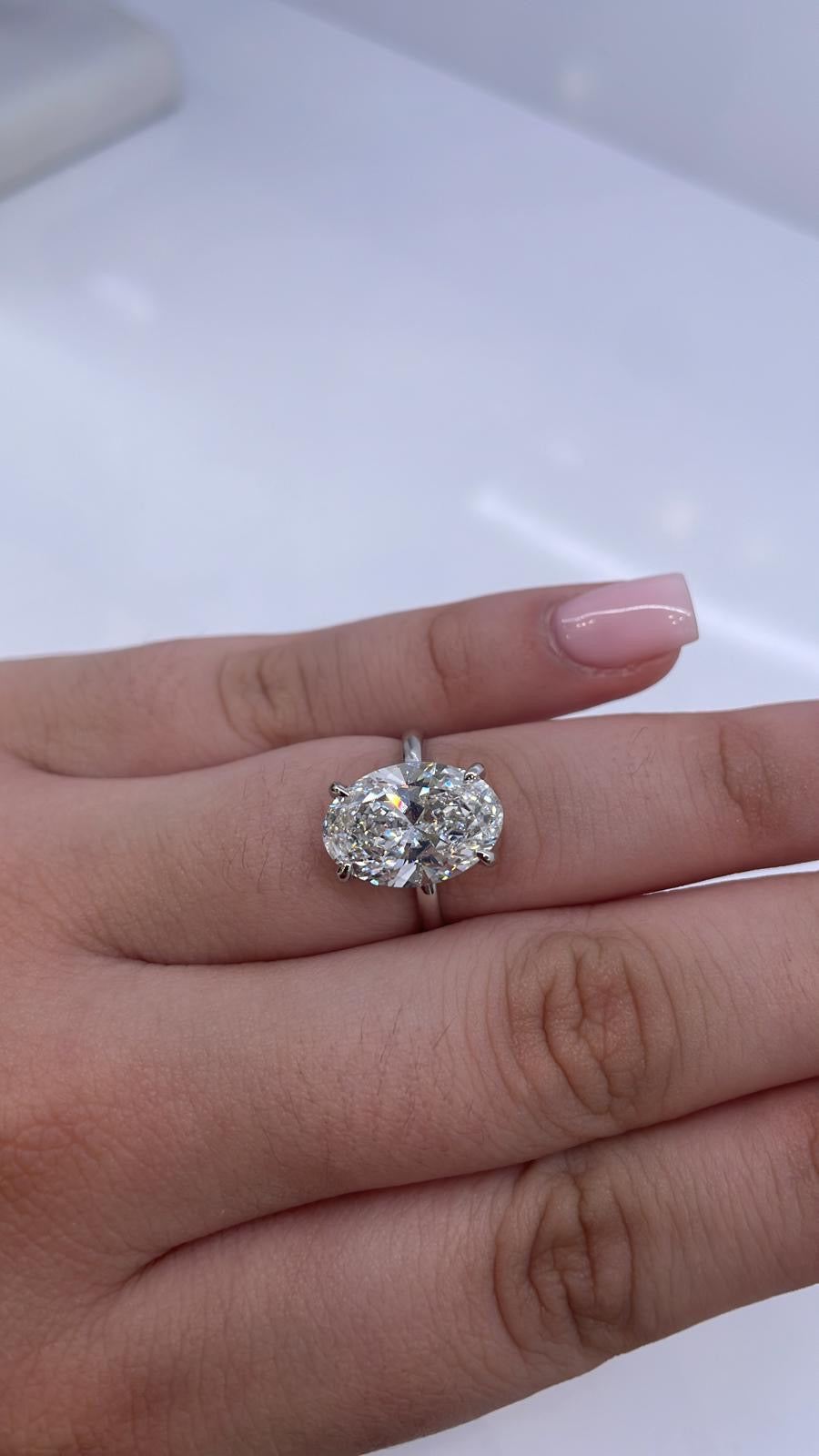 Diamond ring