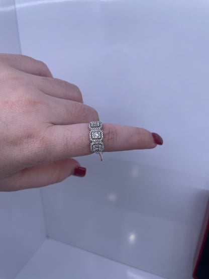 Diamond ring